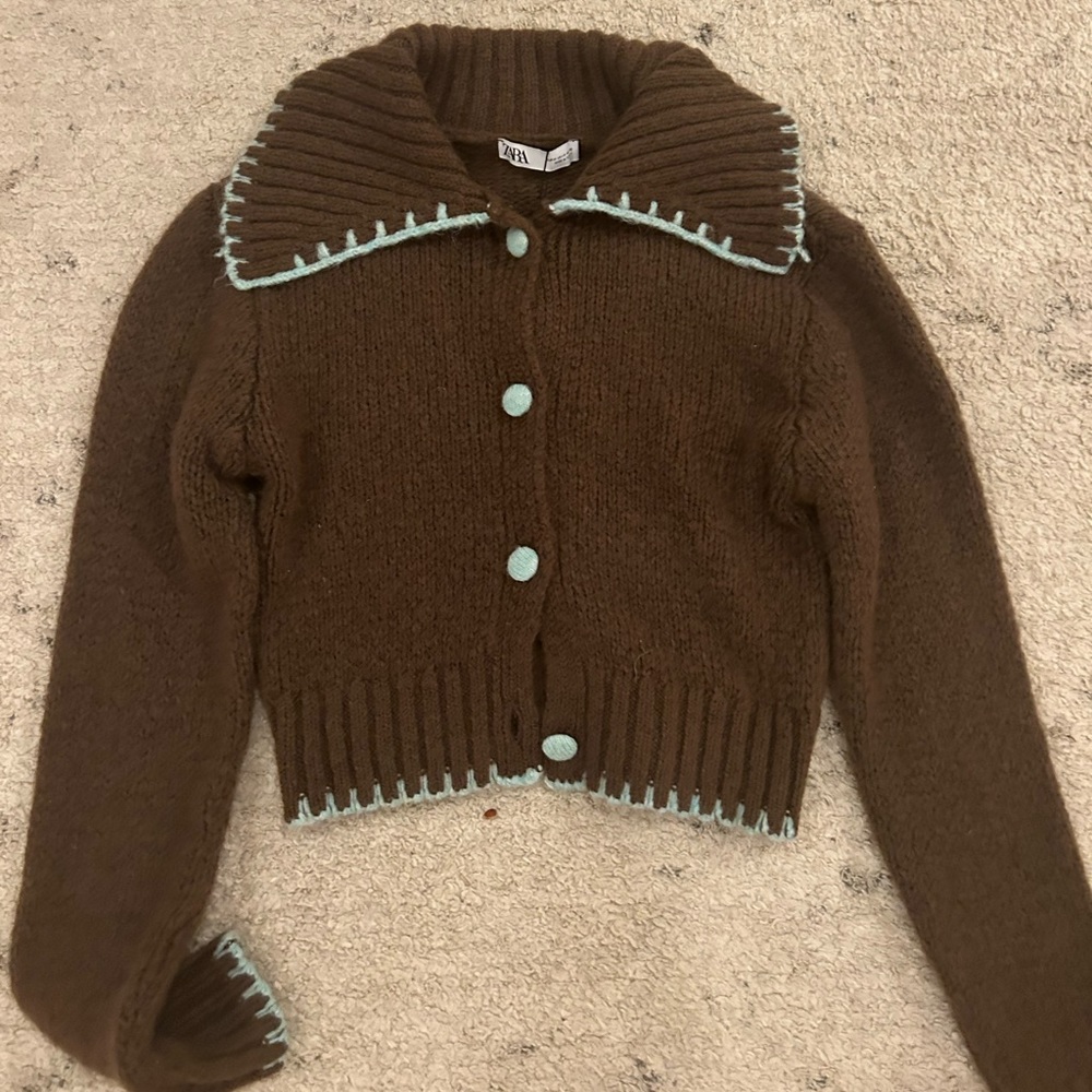 NWT Zara contrast top stitching knit cardigan